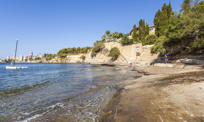 Cala Les Bassetes