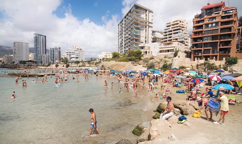 Playa Cantal Roig