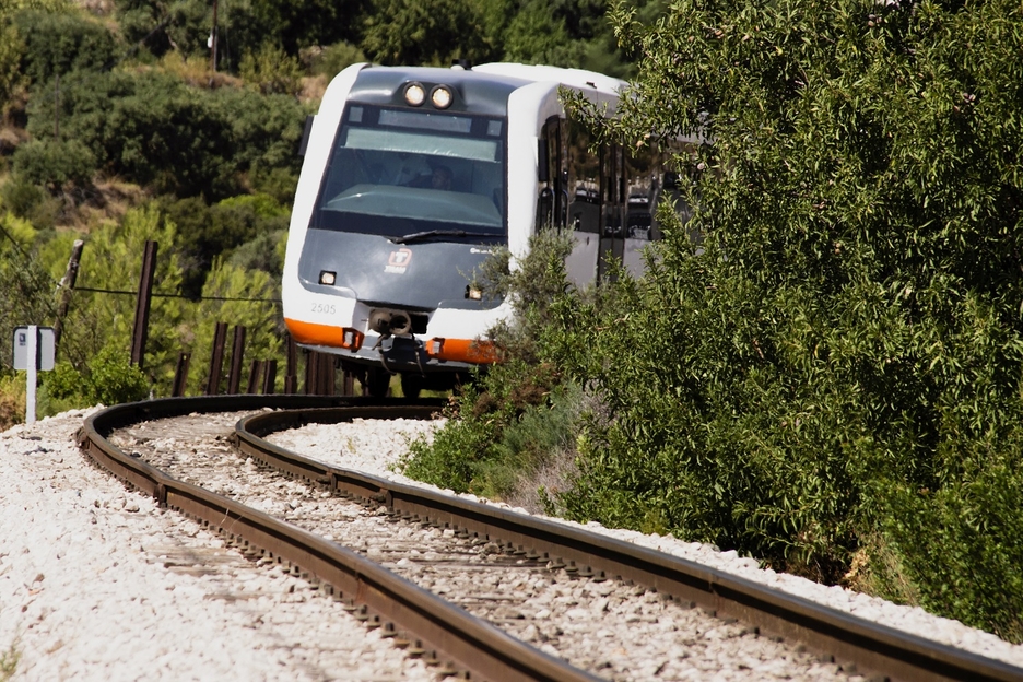 Fgv Habilita un Servicio Nocturno de Trenes Entre Benidorm, Altea, Calpe y Denia.