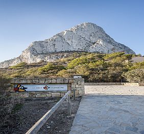 Avís - la Conselleria D'agricultura, Medi Ambient, Canvi Climàtic I Desenvolupament Rural Regula L'accés al Parc Natural Del Penyal D'ifac Amb Motiu Del Pont de Maig