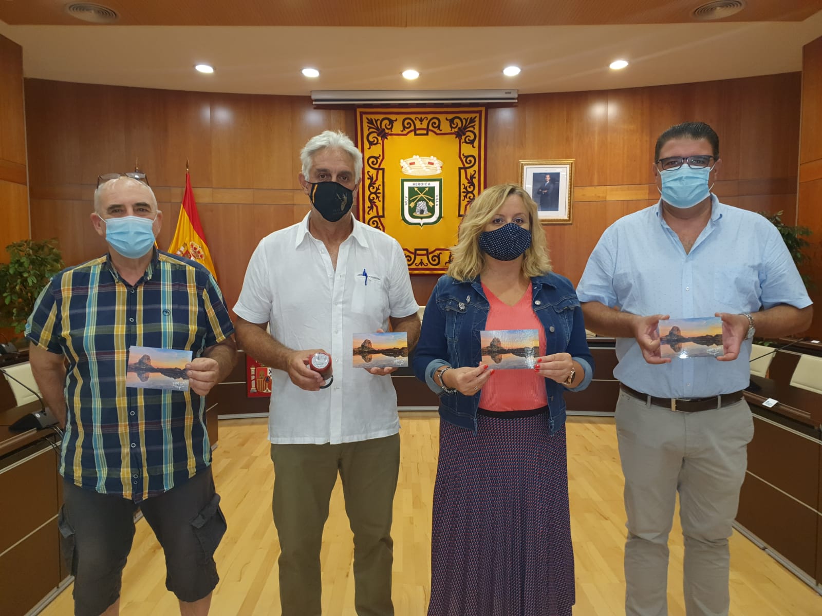 Els Banys de la Reina y el Peñón de Ifac protagonizan la nueva tarjeta prefranqueada de Calp