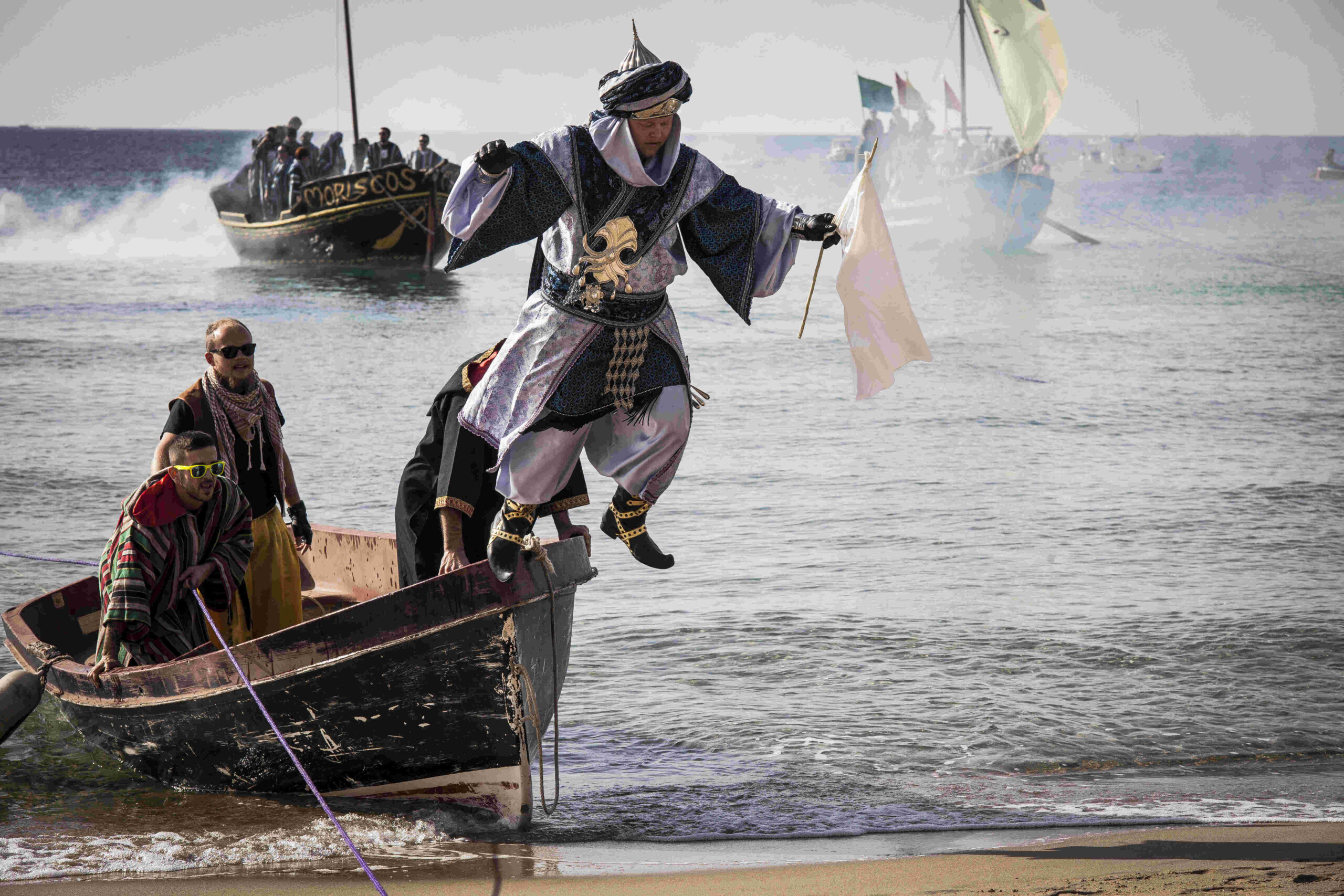 Le conseil municipal de Calp approuve la demande adressée au gouvernement espagnol de déclarer le Festival des Maures et des Chrétiens Festival d'intérêt national