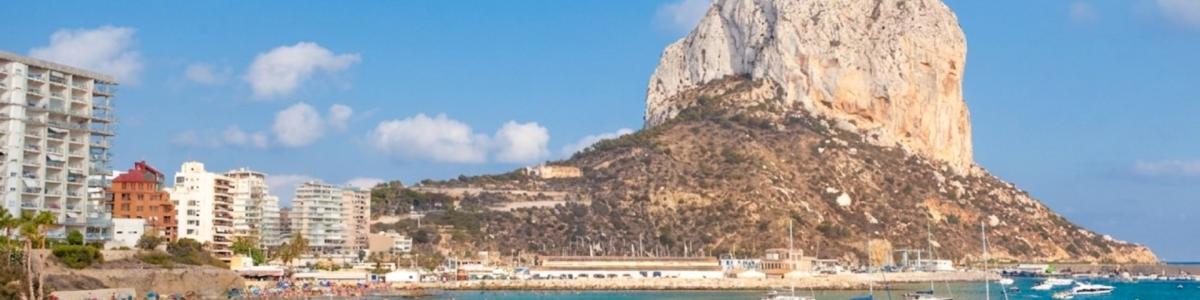 Calp instala fondeos ecológicos en las playas de Cantal Roig y la Fossa para proteger la pradera de Posidonia
