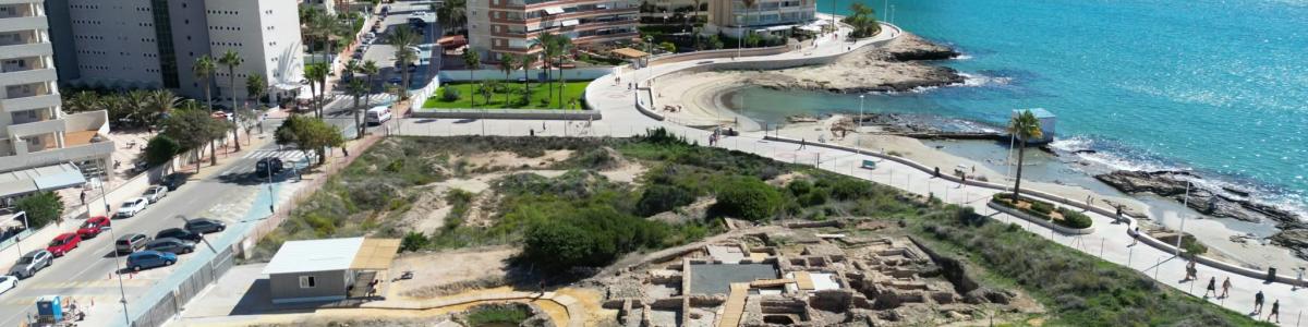 Die Queen's Baths: fast 5.000 Besucher im ersten Jahr